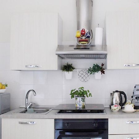 Vesuvio House Appartamento Indipendente E Centrale 圣安吉洛 外观 照片