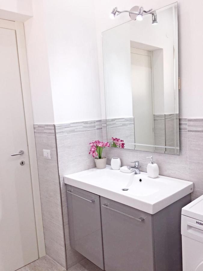 Vesuvio House Appartamento Indipendente E Centrale 圣安吉洛 外观 照片